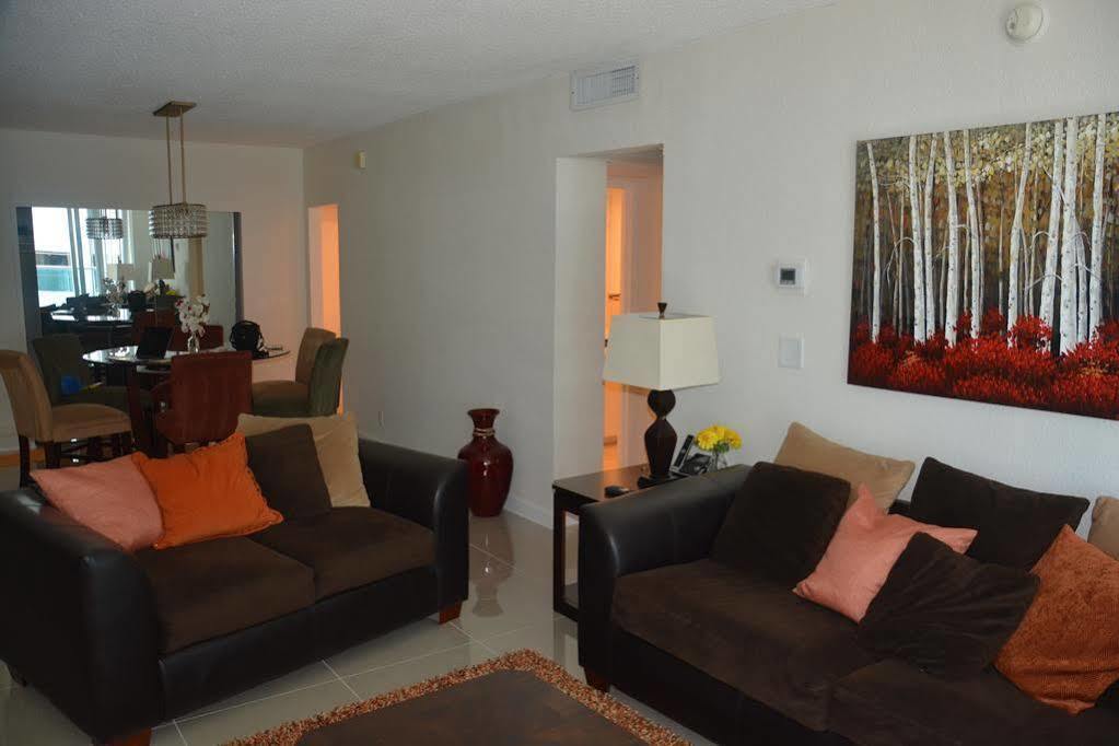 Apartments At Sian Residences Hallandale Beach Luaran gambar